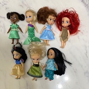 Disney Princess Mini Doll Collection - Green, Blue, Red, Black